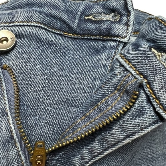 Kendall + Kylie Jean Shorts Size 13/31 - Picture 5 of 7